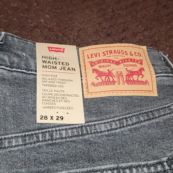 Levi’s High Waisted - Picture 4 of 12